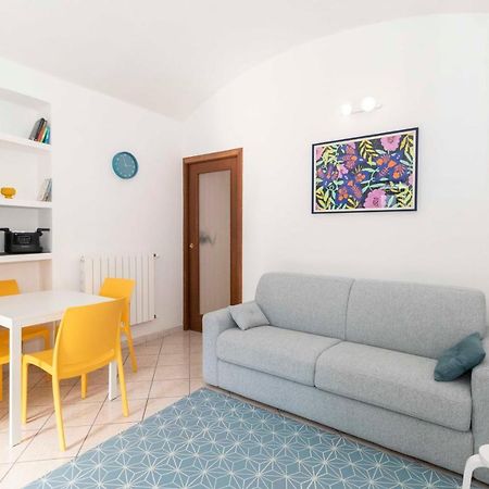 Apartament Colourful Flat San Donato Turyn Zewnętrze zdjęcie