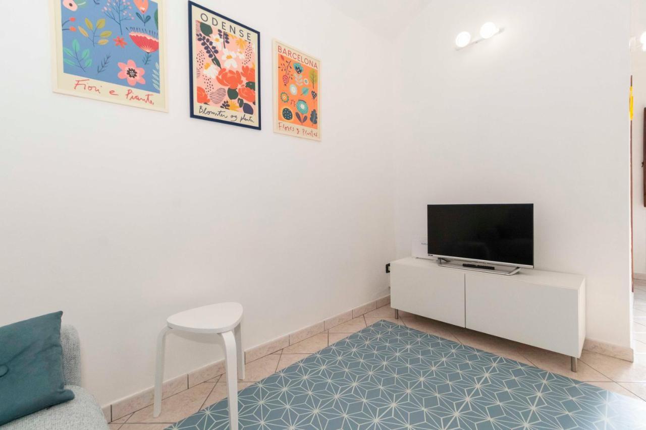 Apartament Colourful Flat San Donato Turyn Zewnętrze zdjęcie